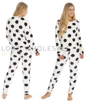 Ladies Spot Print Flannel Fleece Twosie by Forever Dreaming 6 Pieces,